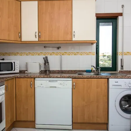 Family - Pool And Garden & Playground & & Apartment Albufeira