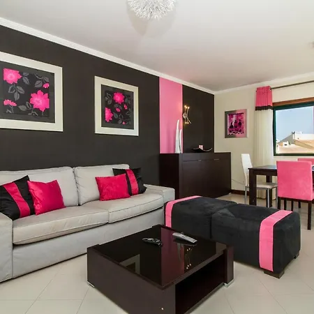 Family - Pool And Garden & Playground & & Apartment