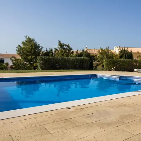 Family - Pool And Garden & Playground & & Apartment *